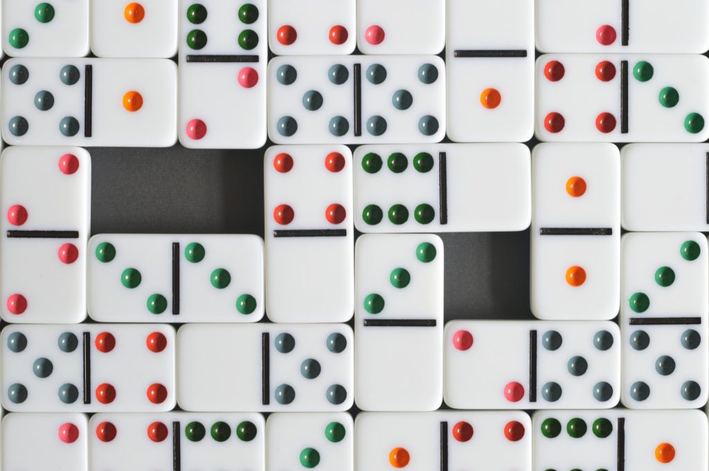 Picture of dominoes